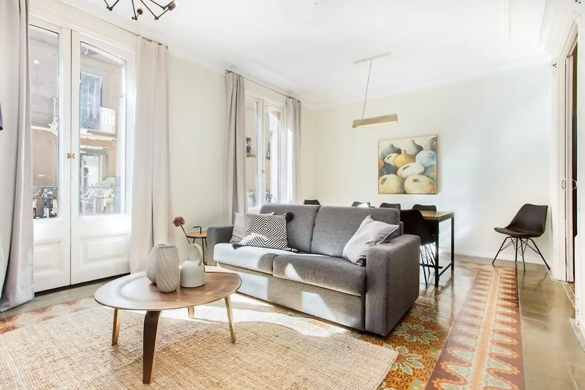 4 Bedroom Apartment With A Balcony In Las Ramblas 2 2 巴塞罗那